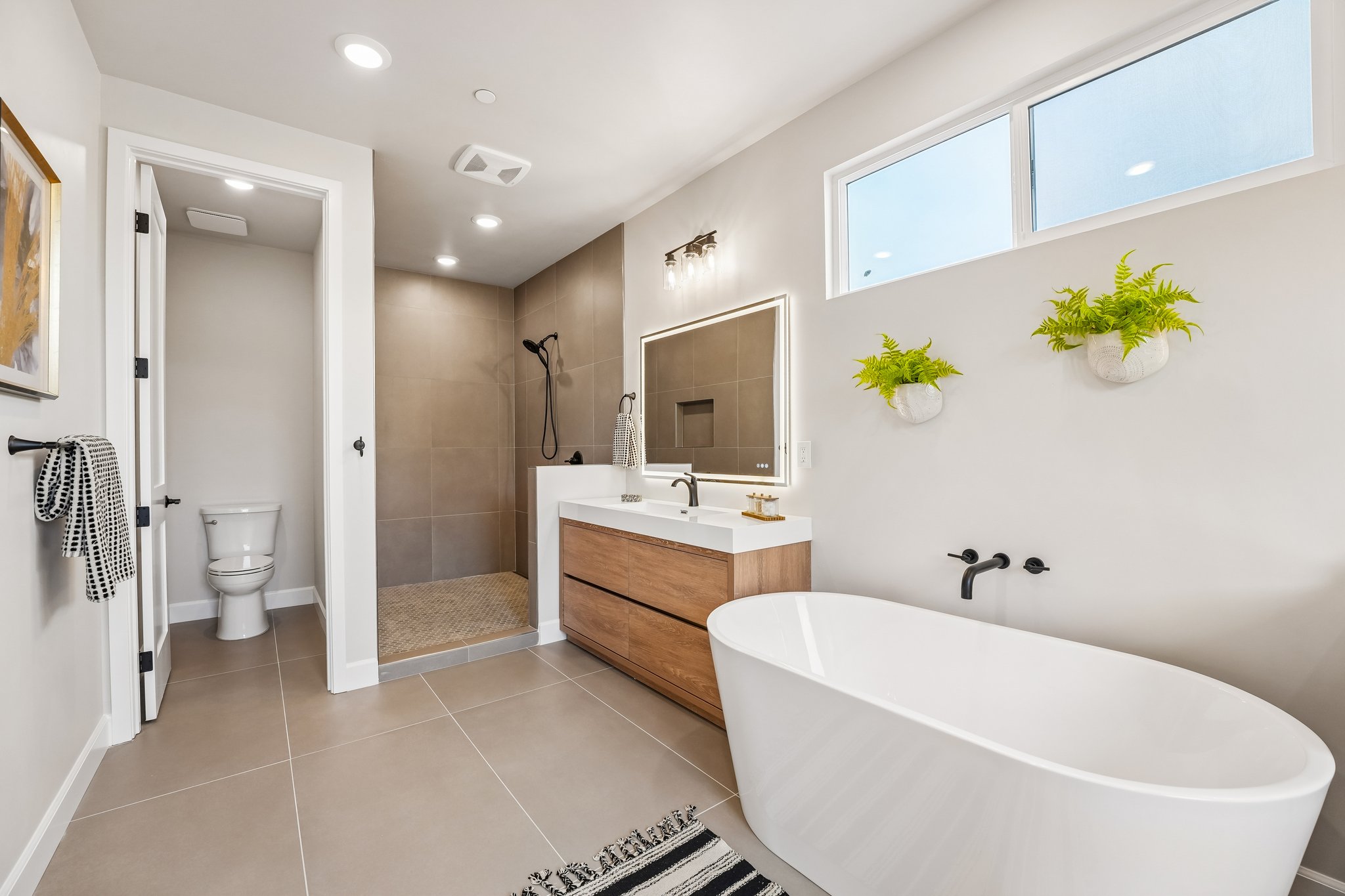 Gardenview Cir-S2504-048.jpg