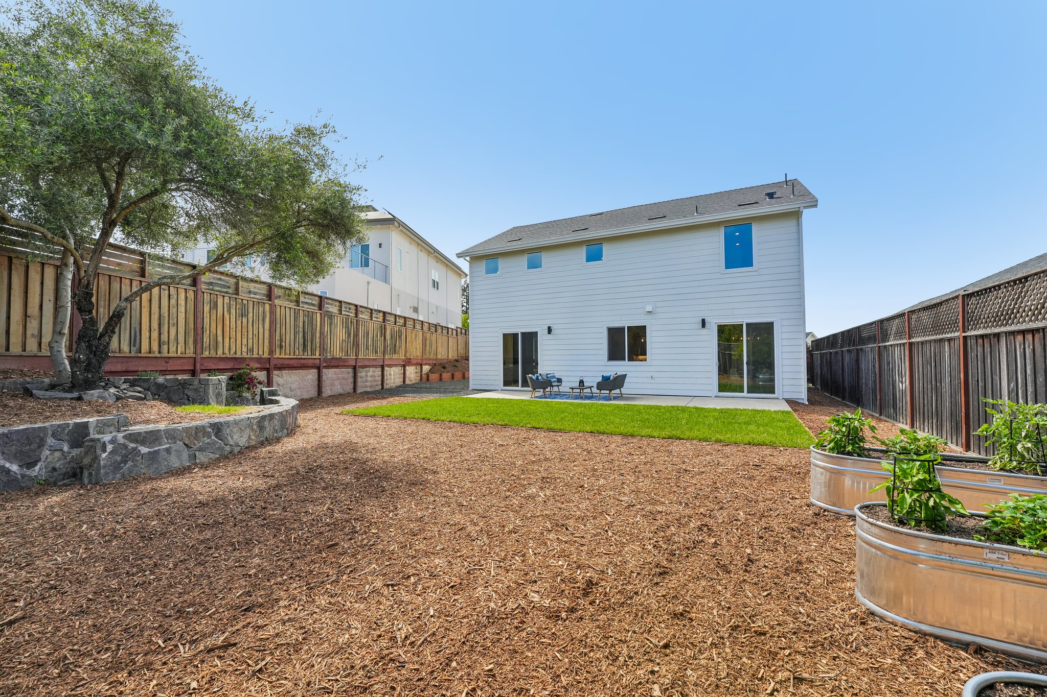 Gardenview Cir-S2504-062.jpg