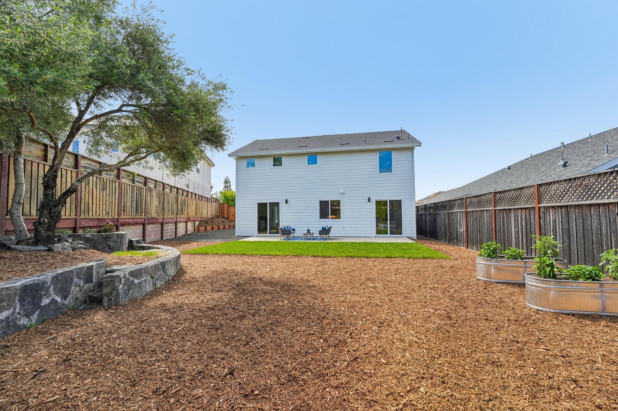 Gardenview Cir-S2504-063.jpg