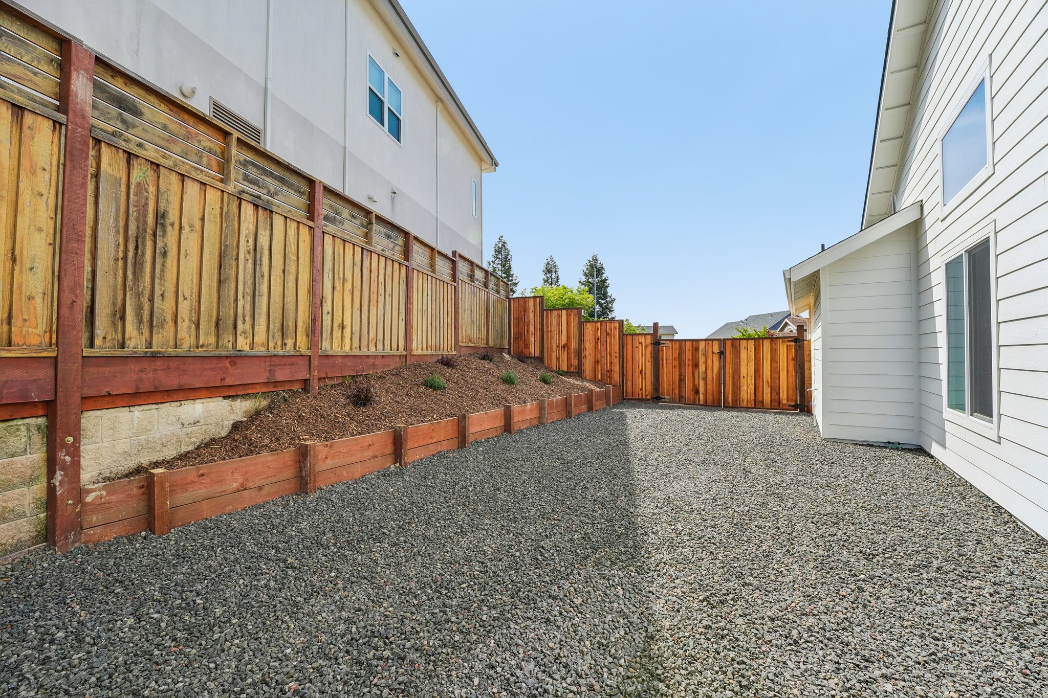Gardenview Cir-S2504-066.jpg