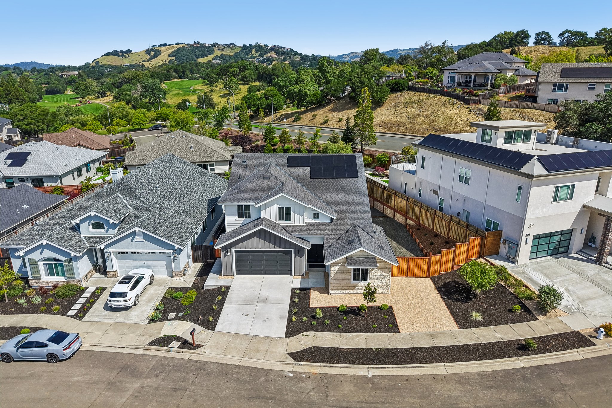 Gardenview Cir-S2504-069.jpg