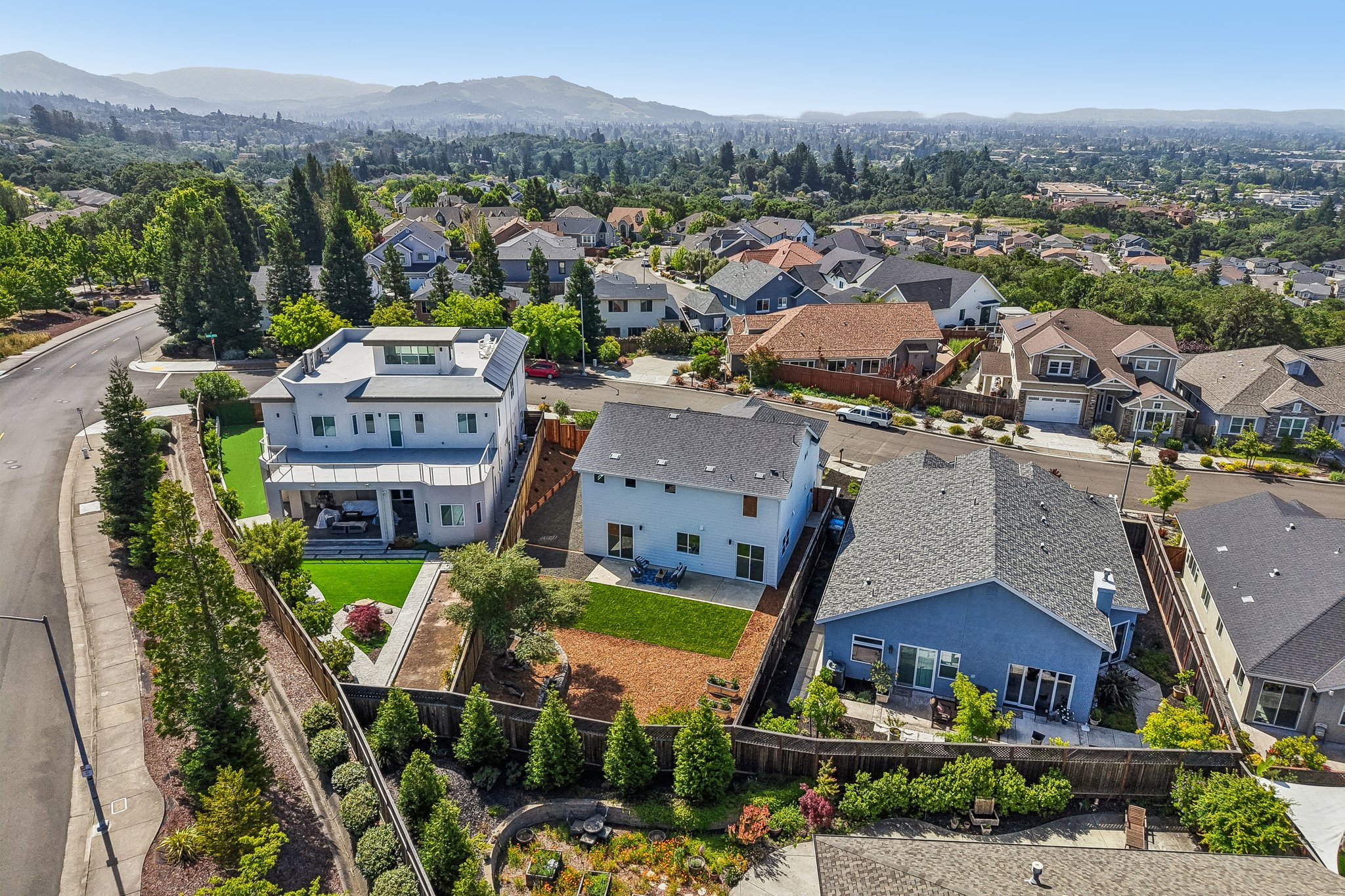 Gardenview Cir-S2504-079.jpg