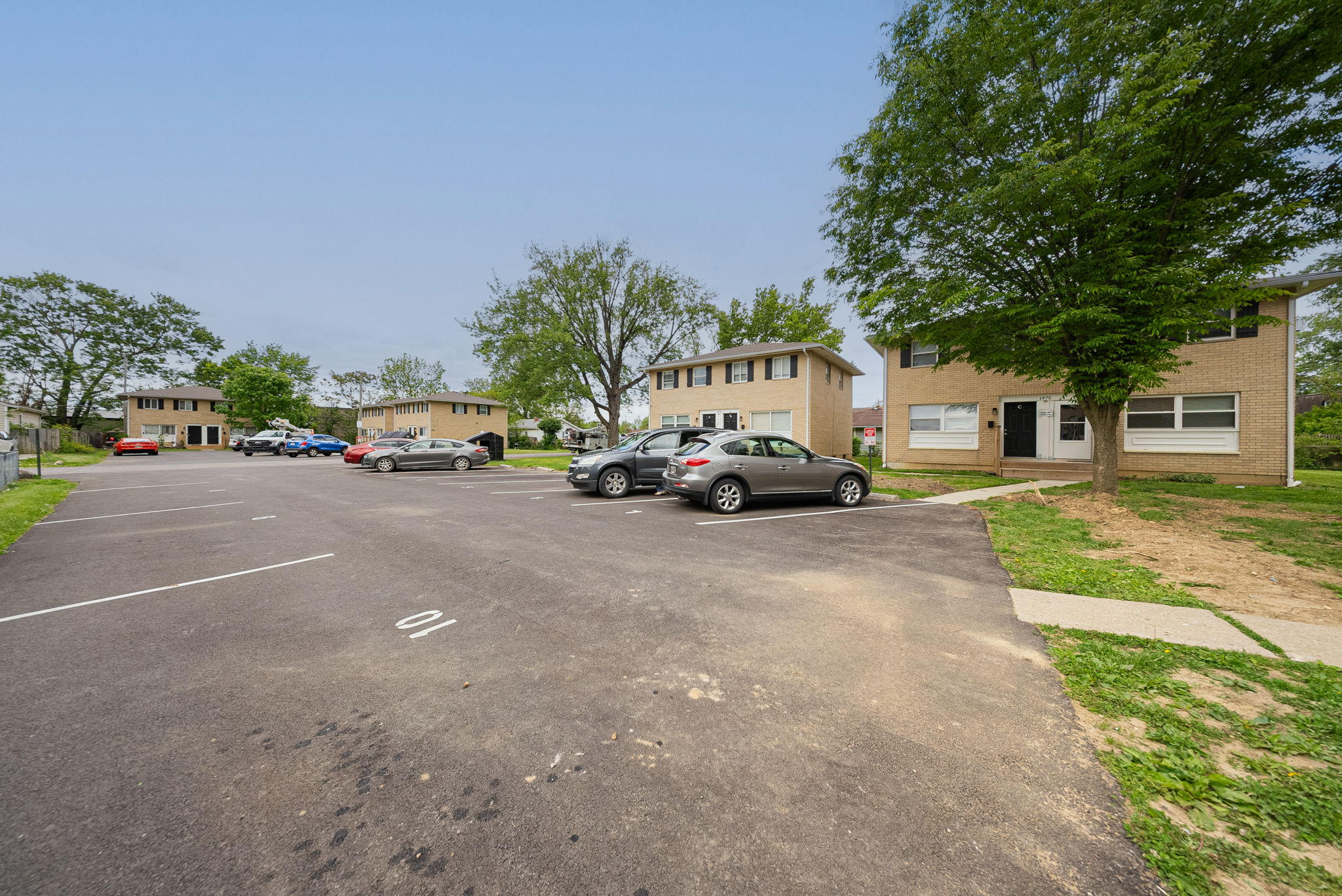 E.G.- 1975 Dunbar Dr, Columbus-4
