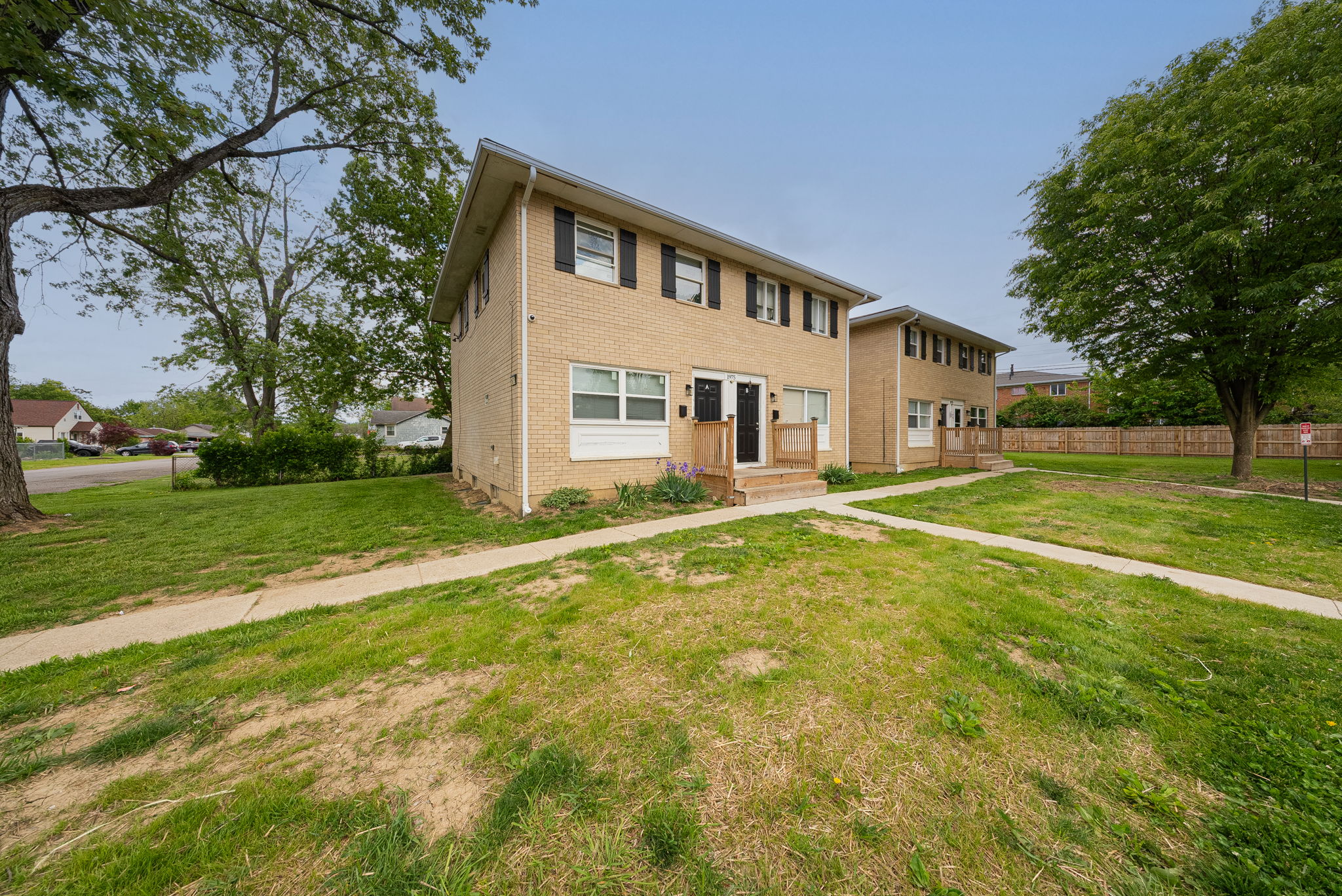E.G.- 1975 Dunbar Dr, Columbus-39