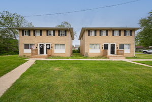 E.G.- 1975 Dunbar Dr, Columbus-1