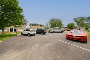 E.G.- 1975 Dunbar Dr, Columbus-5
