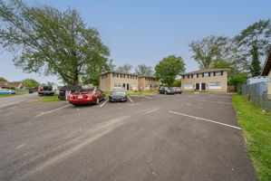 E.G.- 1975 Dunbar Dr, Columbus-38