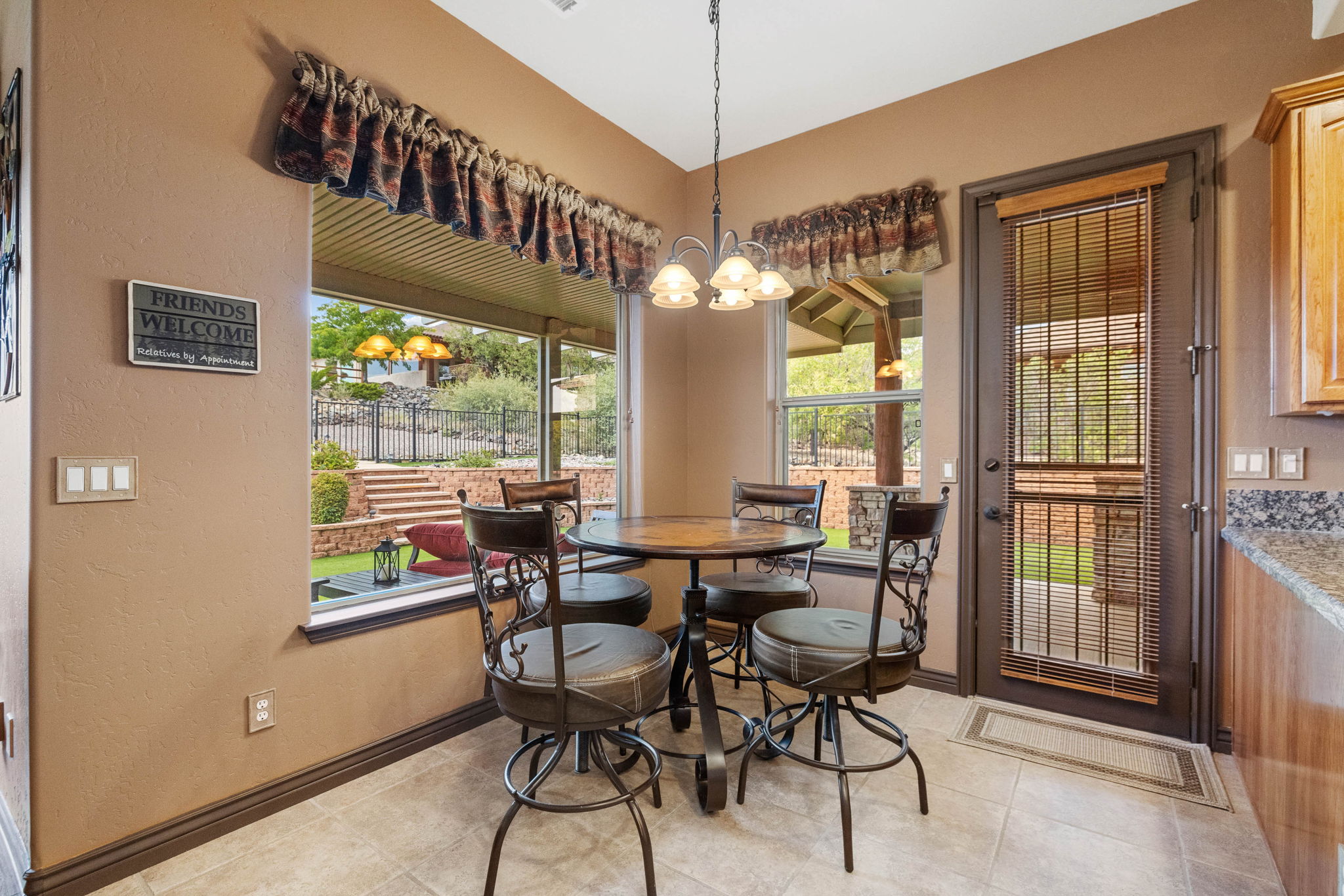 Breakfast Nook