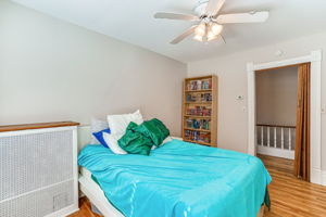  Photo 28