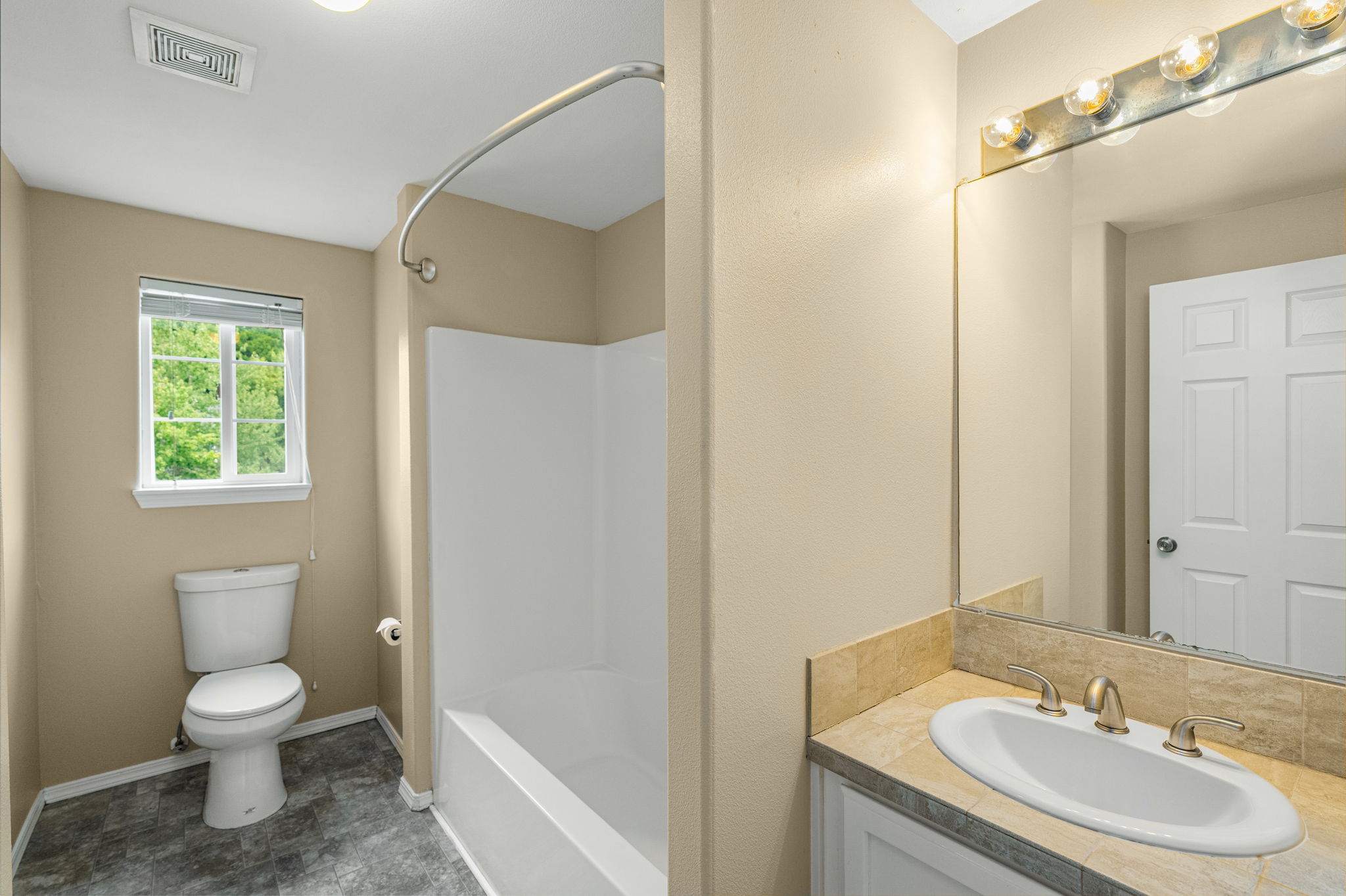 Bathroom - Upper