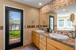 Owner's Ensuite with private deck