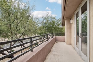 N 76th St 1104-S1909-025.jpg