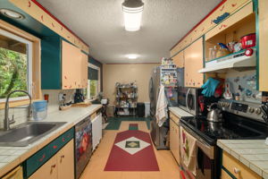  Photo 0