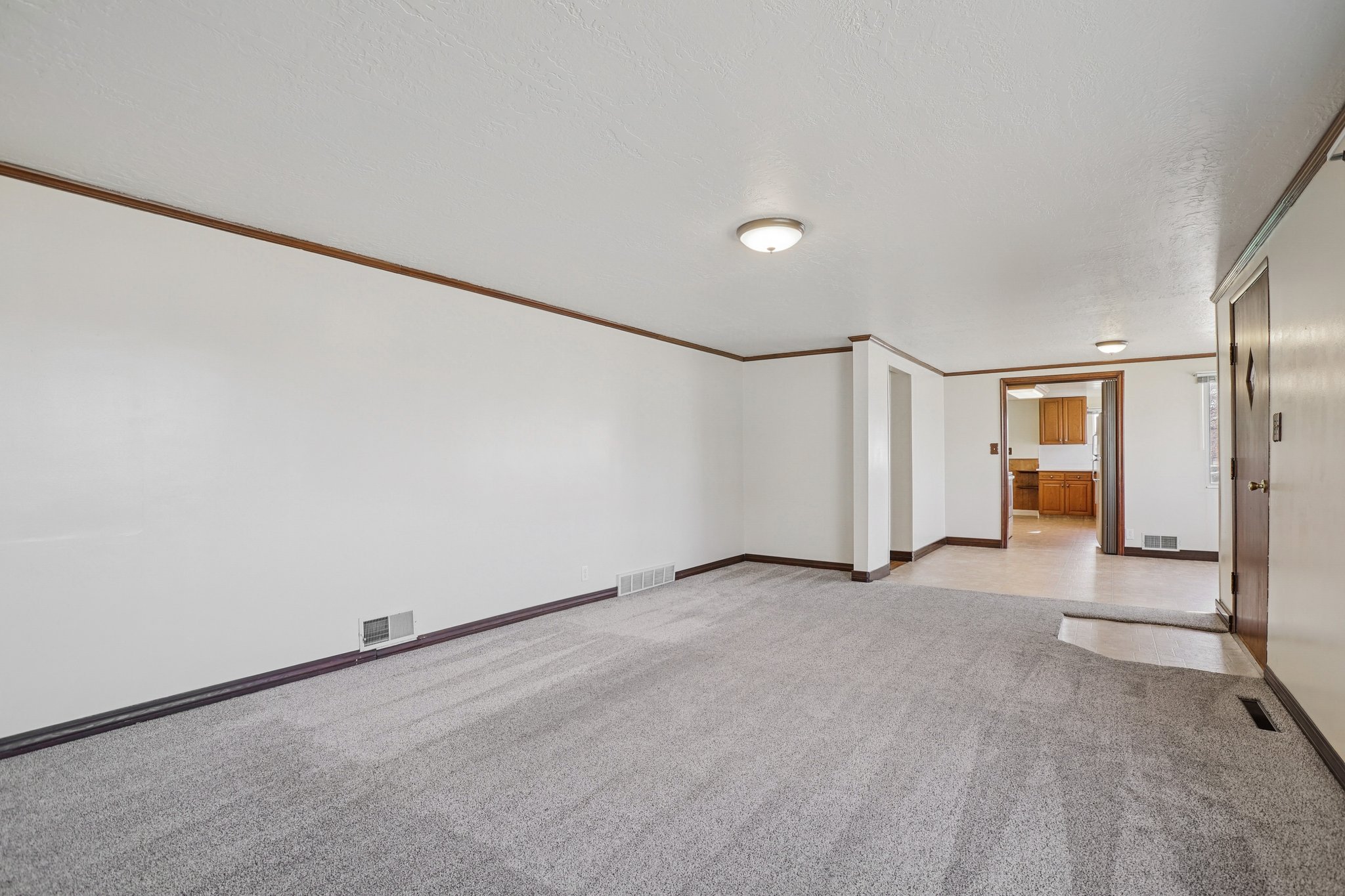 Caveman Blvd-S0502-008.jpg