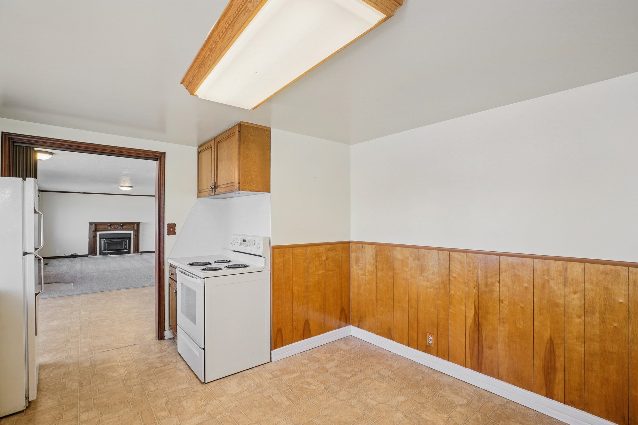 Caveman Blvd-S0502-014.jpg