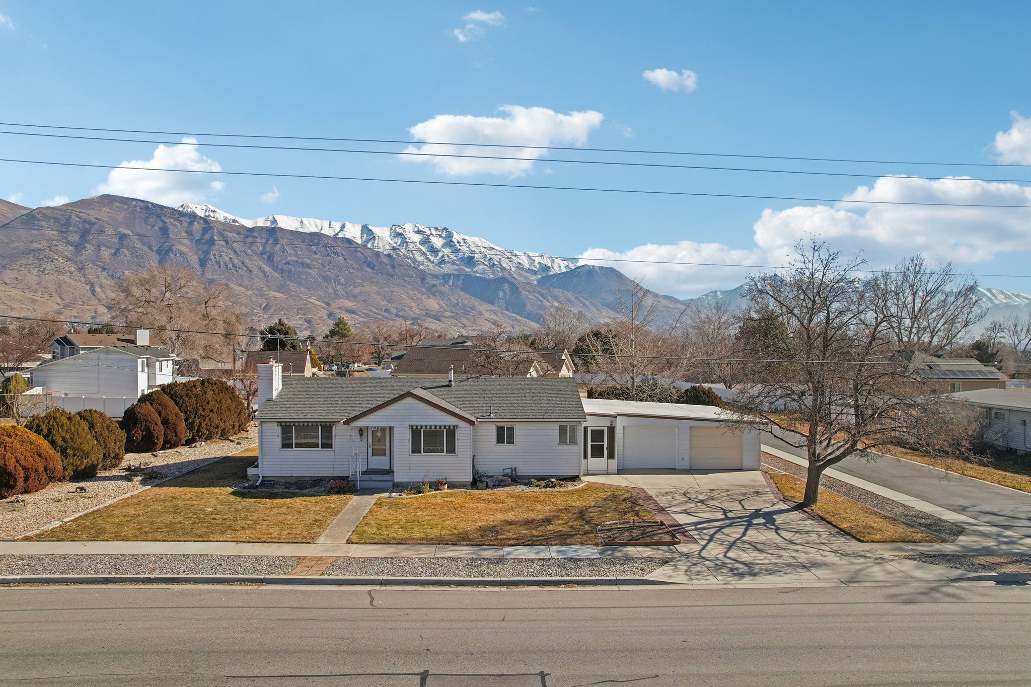 Caveman Blvd-S0502-038.jpg