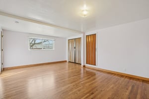 Caveman Blvd-S0502-015.jpg