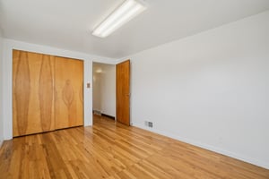 Caveman Blvd-S0502-021.jpg