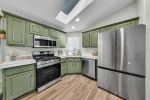 Appliances included except fridge