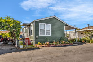 Front of home, garden, private yard