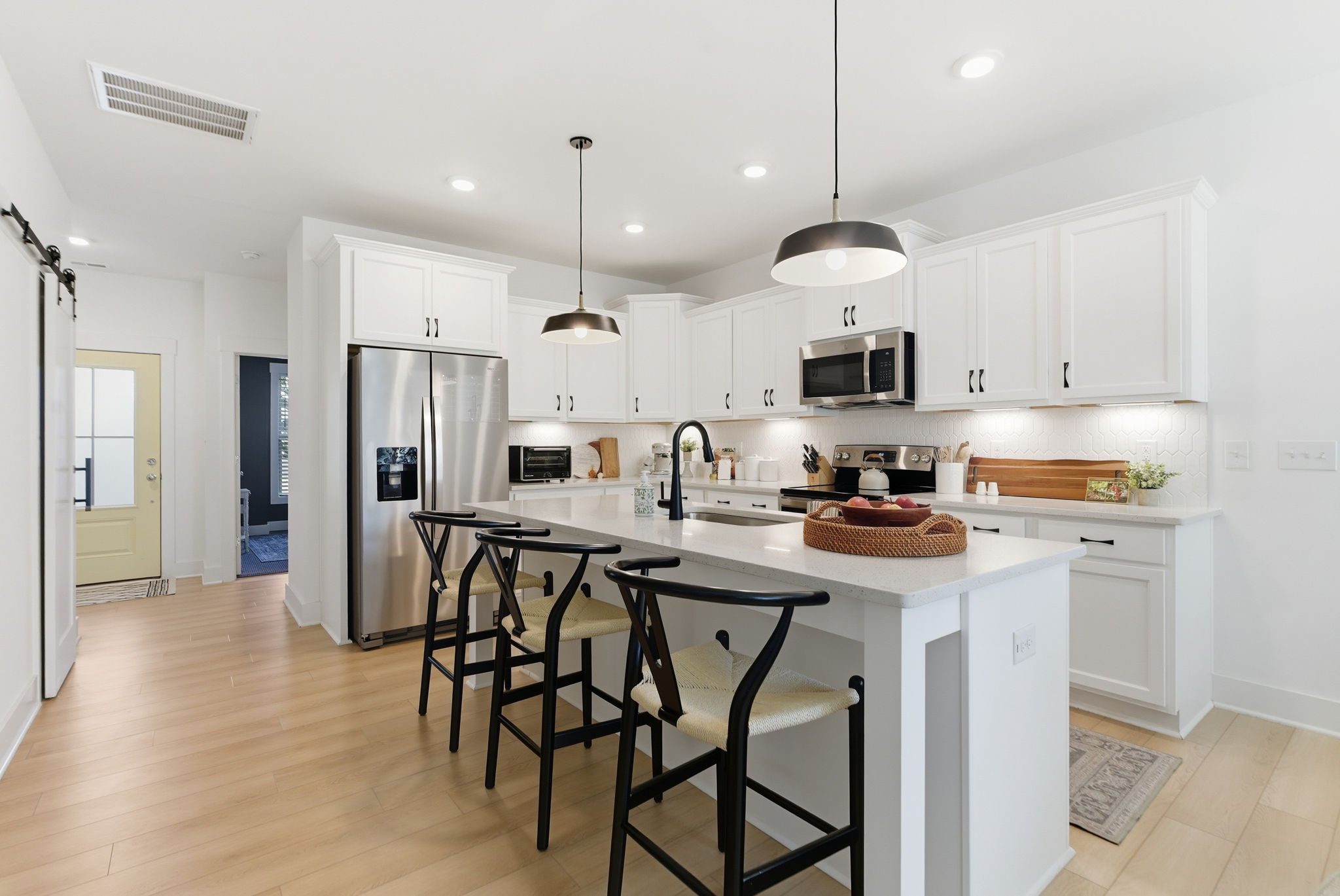 198 Retreat Drive-17