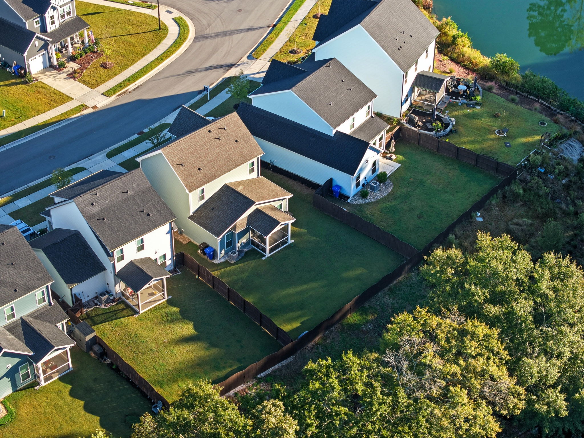 198 Retreat Drive-68