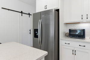 198 Retreat Drive-21