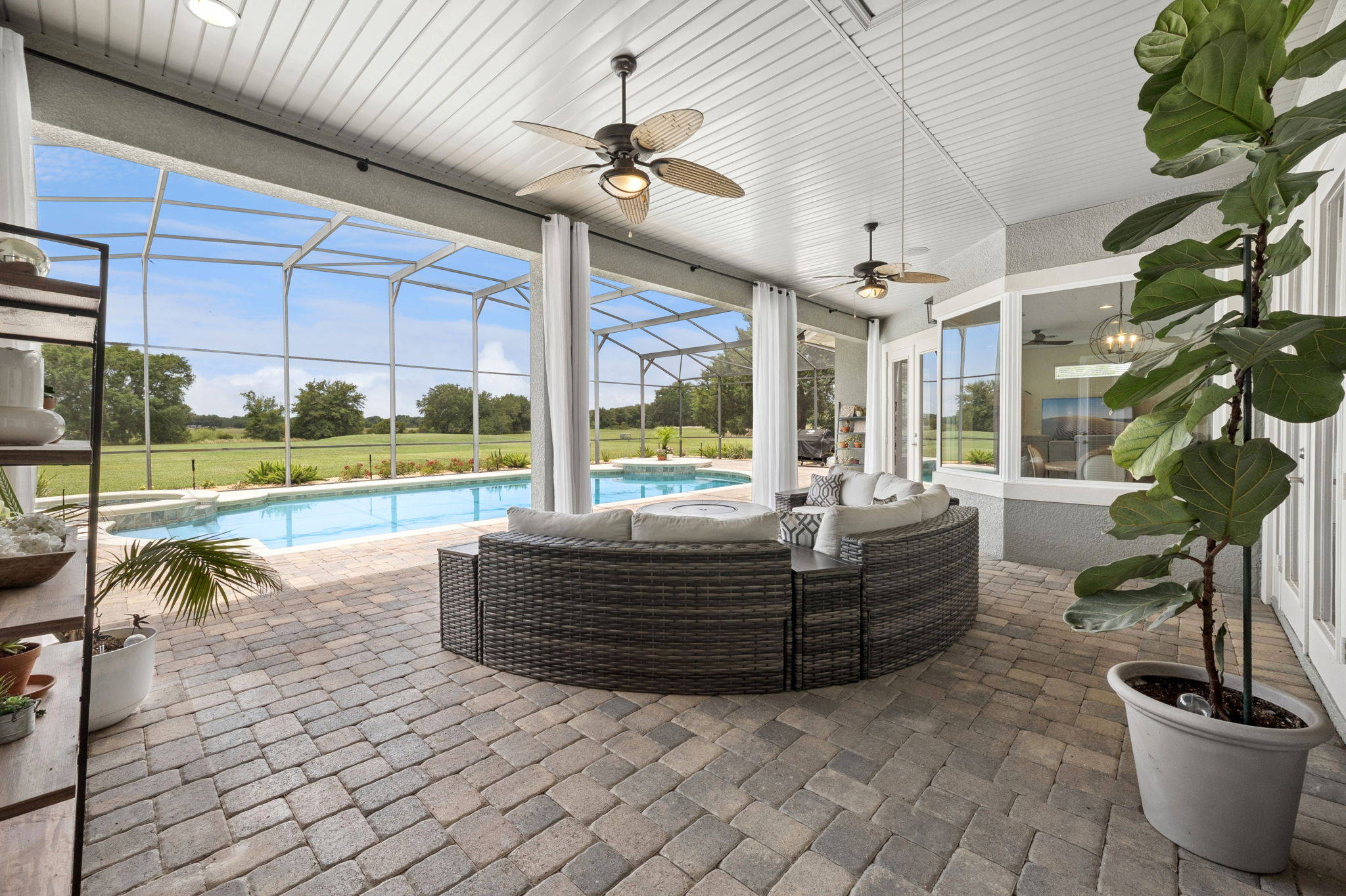 Large covered lanai