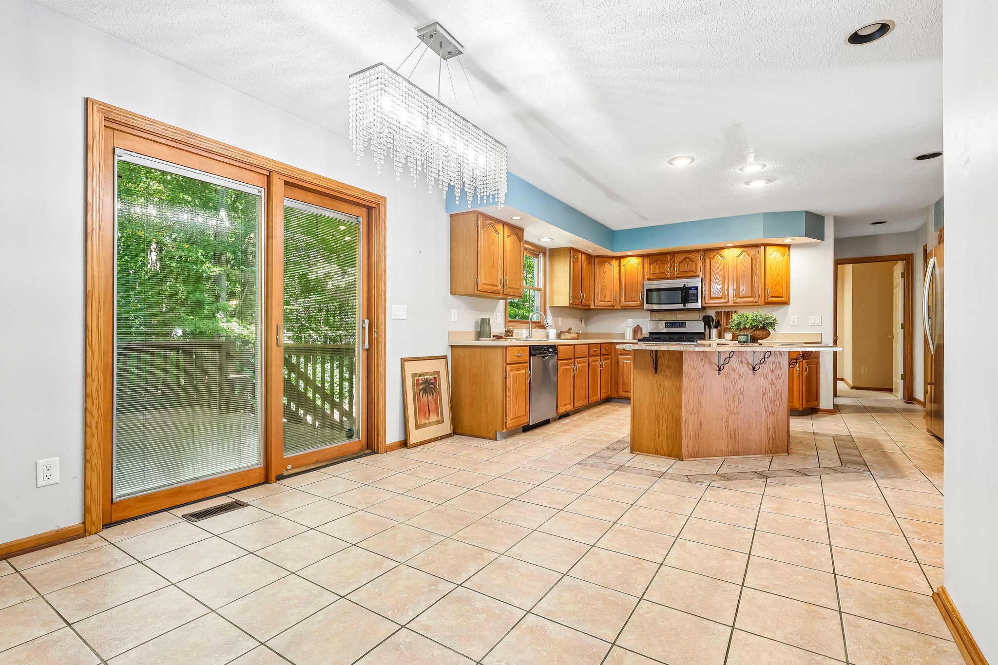 Fairway Dr-S0610-012.jpg