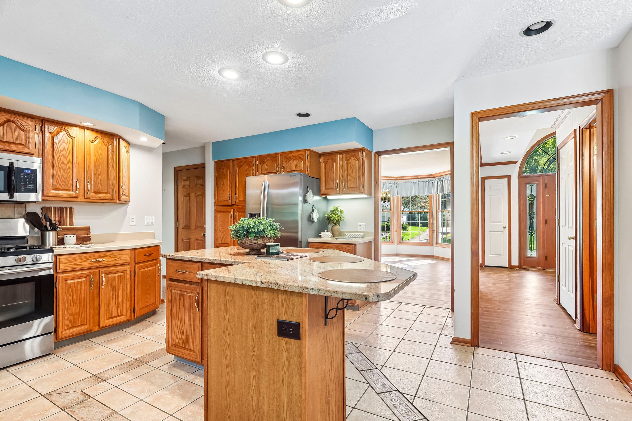 Fairway Dr-S0610-016.jpg