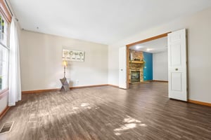 Fairway Dr-S0610-005.jpg
