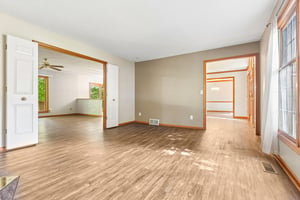 Fairway Dr-S0610-007.jpg
