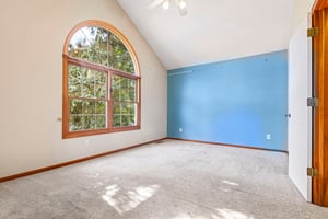 Fairway Dr-S0610-028.jpg