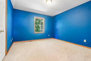 Fairway Dr-S0610-036.jpg
