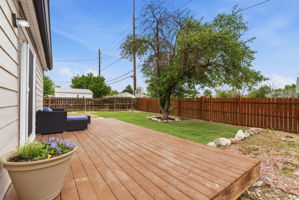 27 1981 Ruth Dr