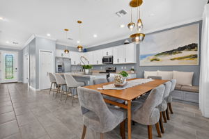 Dining Room 2 of 2