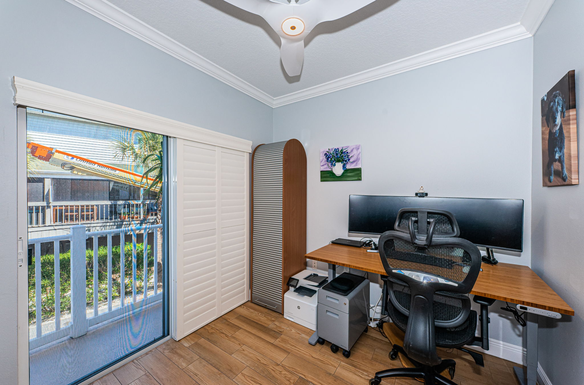 Office 1