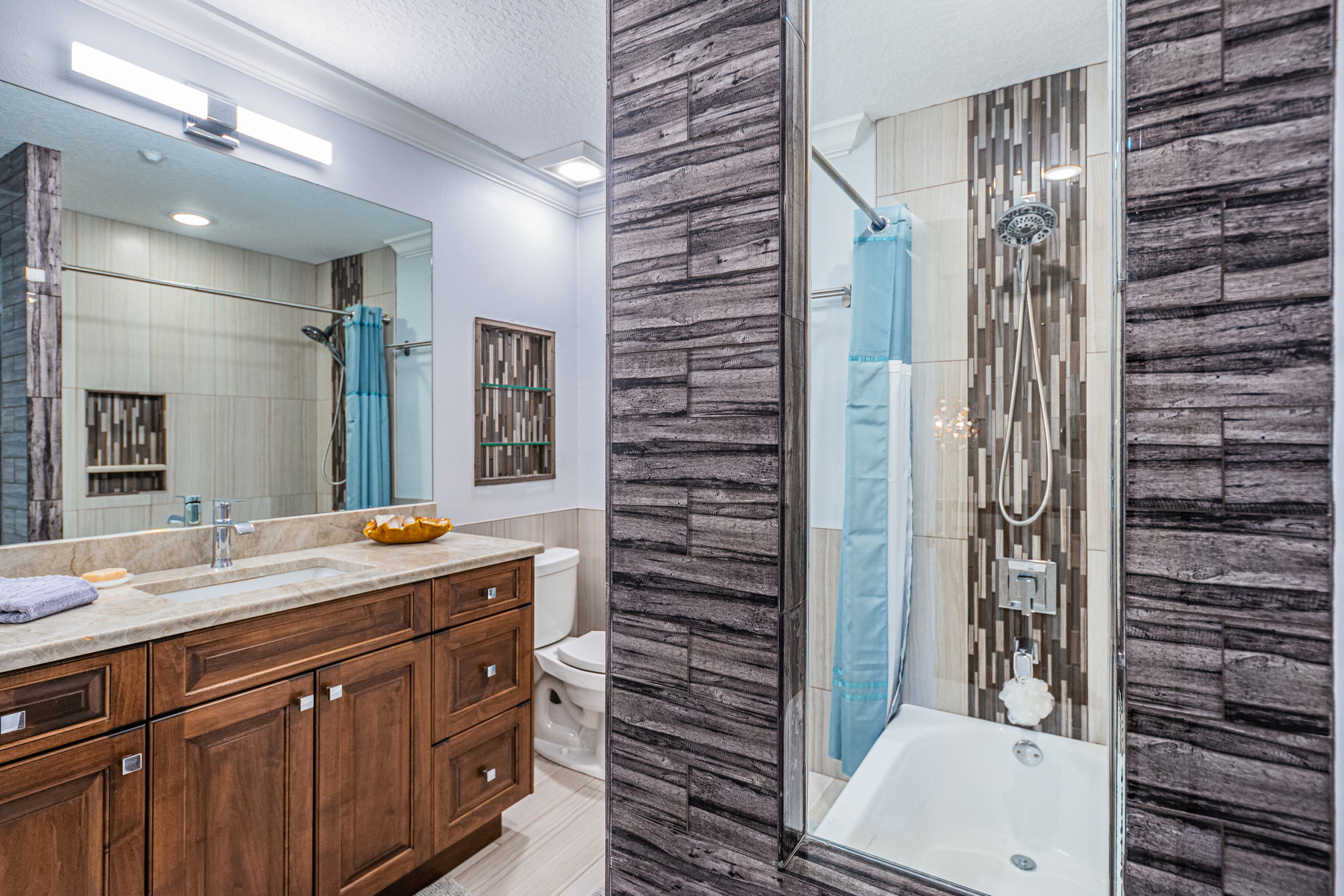 Bathroom 2a