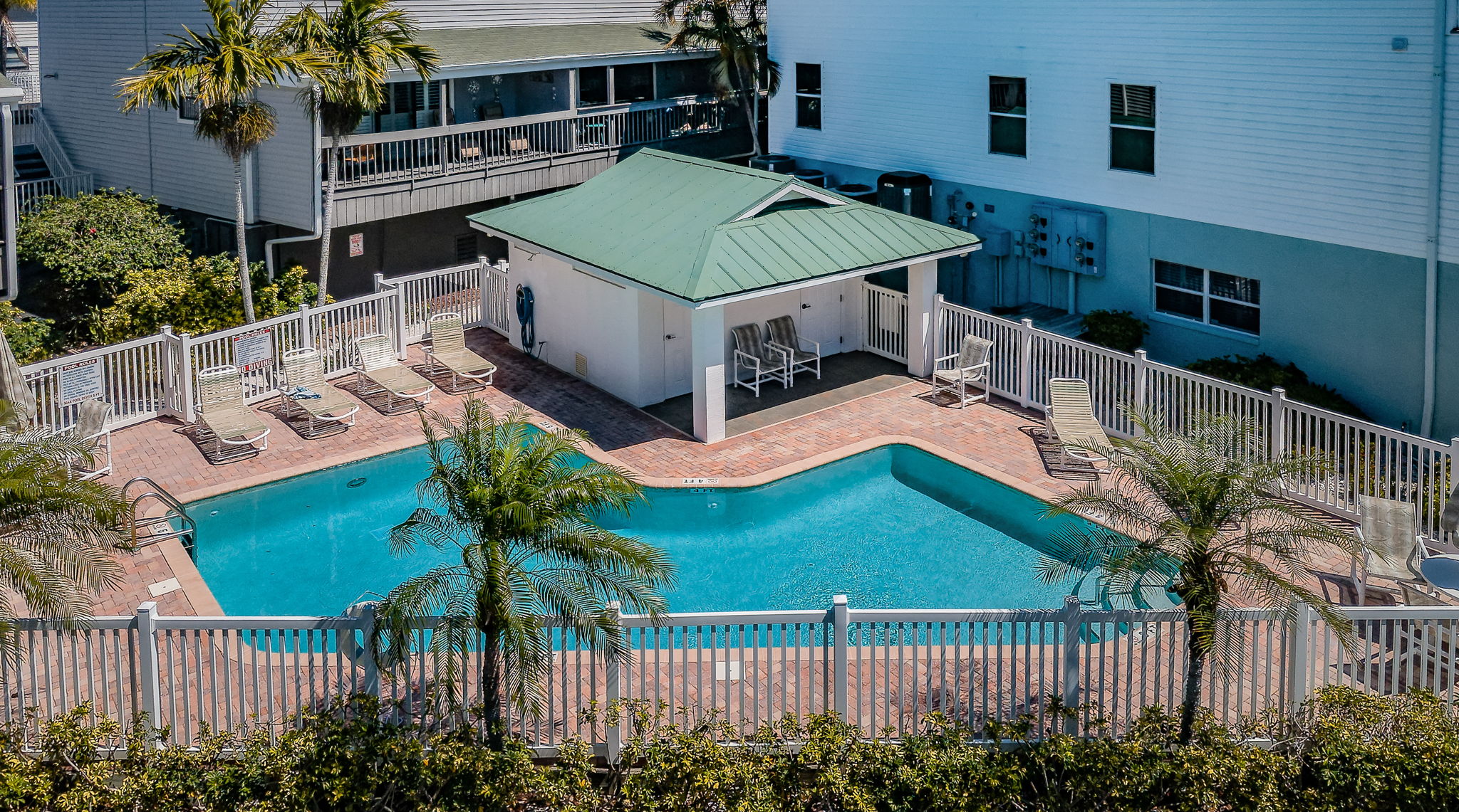 Palm Beach Pool 5