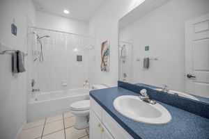 Bathroom2