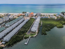 24-Dock
