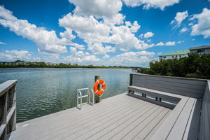 16-Dock