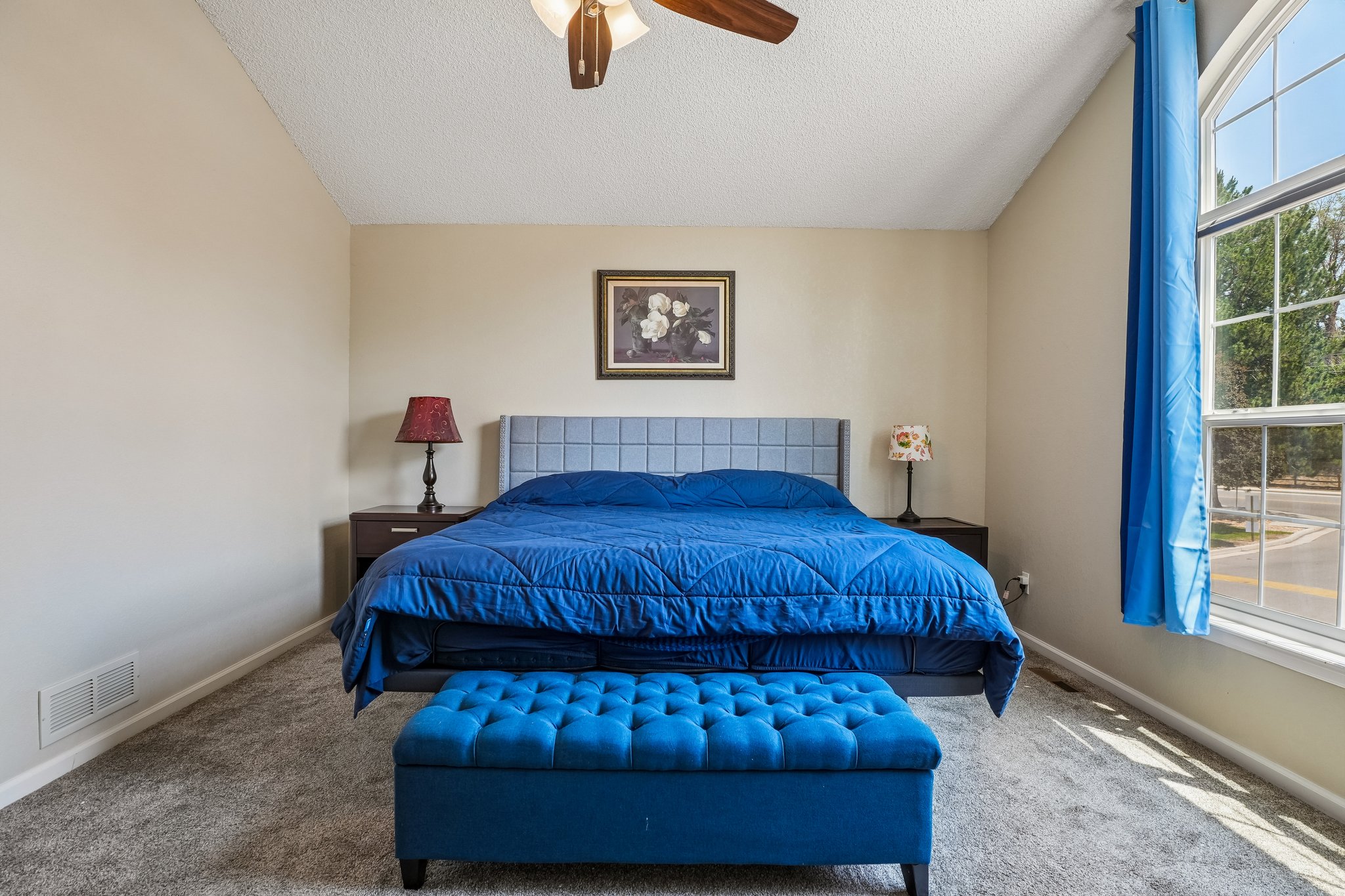 S Xenia Way-S2406-024.jpg