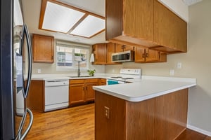 S Xenia Way-S2406-015.jpg