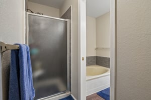 S Xenia Way-S2406-028.jpg