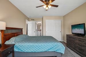 S Xenia Way-S2406-032.jpg