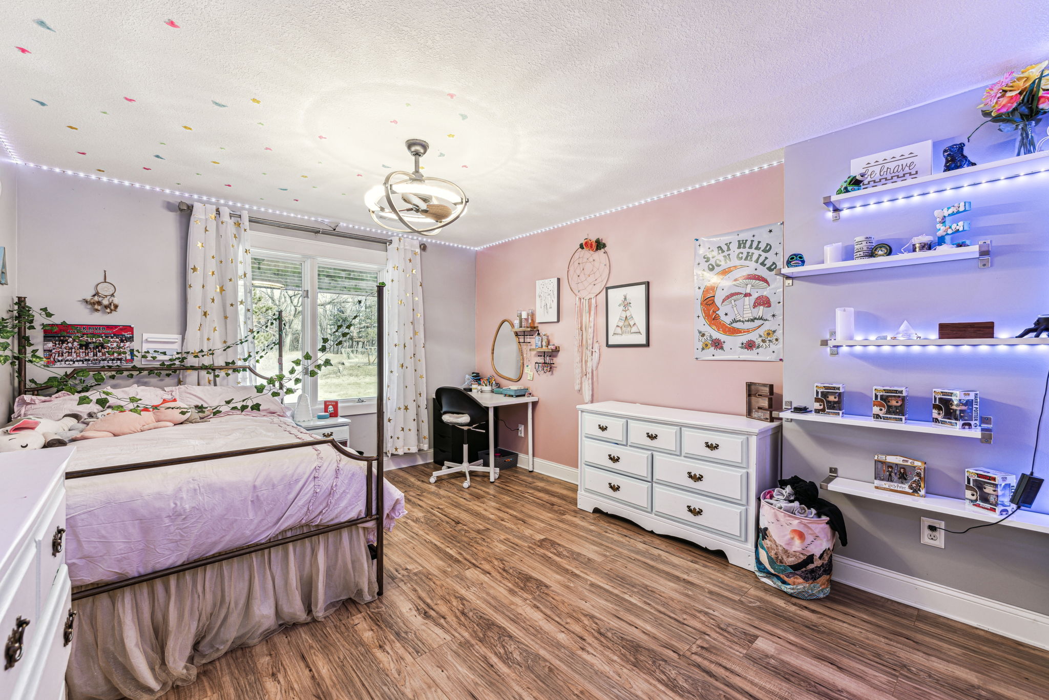 28_Interior