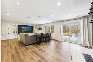 18_Interior