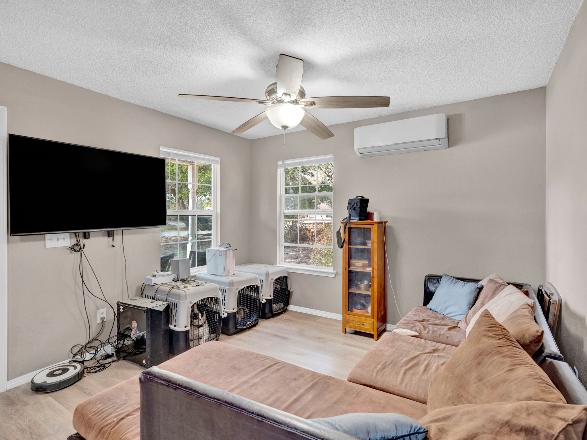 1984 Ambassador Dr 2