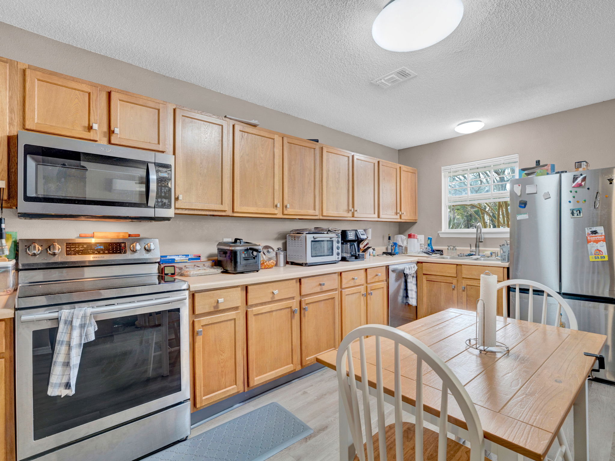 1984 Ambassador Dr 7